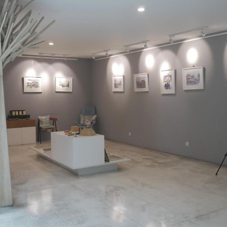 2510 Urbanliving Lejlighedshotel Jakarta Eksteriør billede