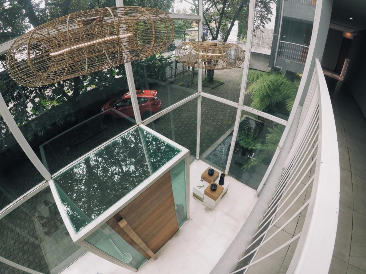 2510 Urbanliving Lejlighedshotel Jakarta Eksteriør billede