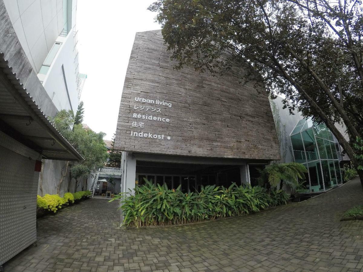 2510 Urbanliving Lejlighedshotel Jakarta Eksteriør billede