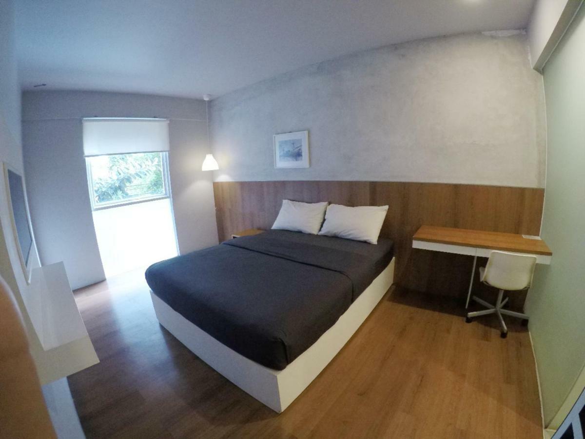 2510 Urbanliving Lejlighedshotel Jakarta Eksteriør billede